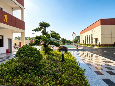 阳江志恒教育办公楼一景